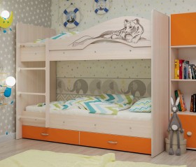 Кровать Мая-Сафари двухъярусная с ящикамиМлечный дуб/Оранжевый в Бийске - bijsk.katalogmebeli.com | фото